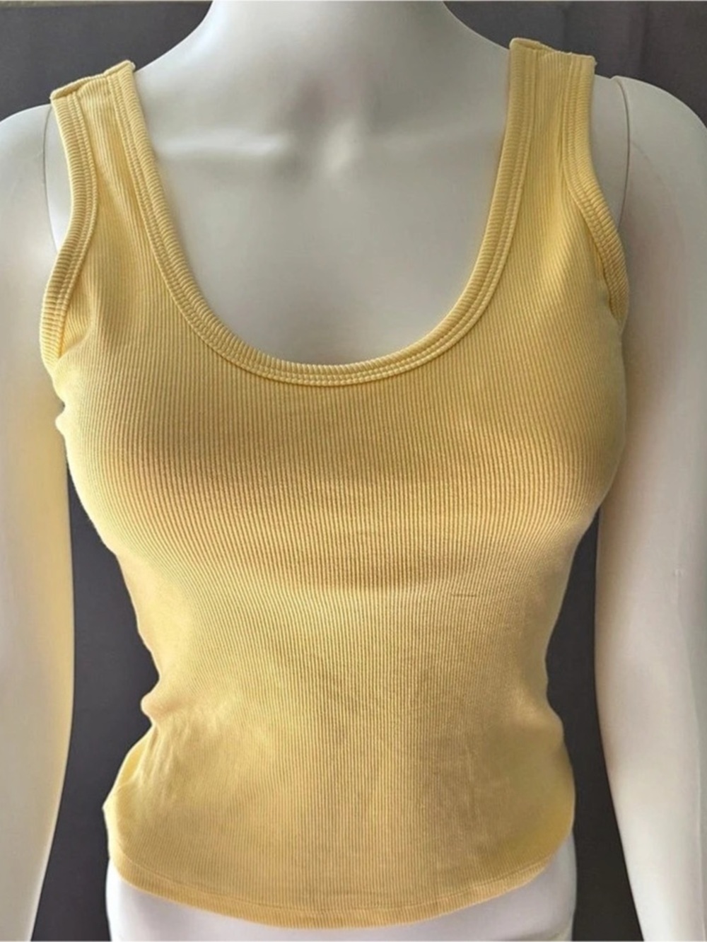 Francesca’s Rib Knit Tank Top butter Yellow Small